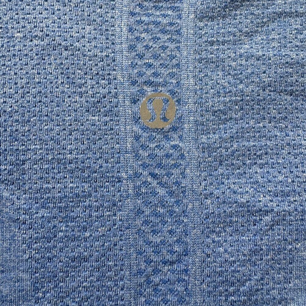 lululemon athletica Blue Short Sleeve Shirt Size 8 - Picture 4 of 6